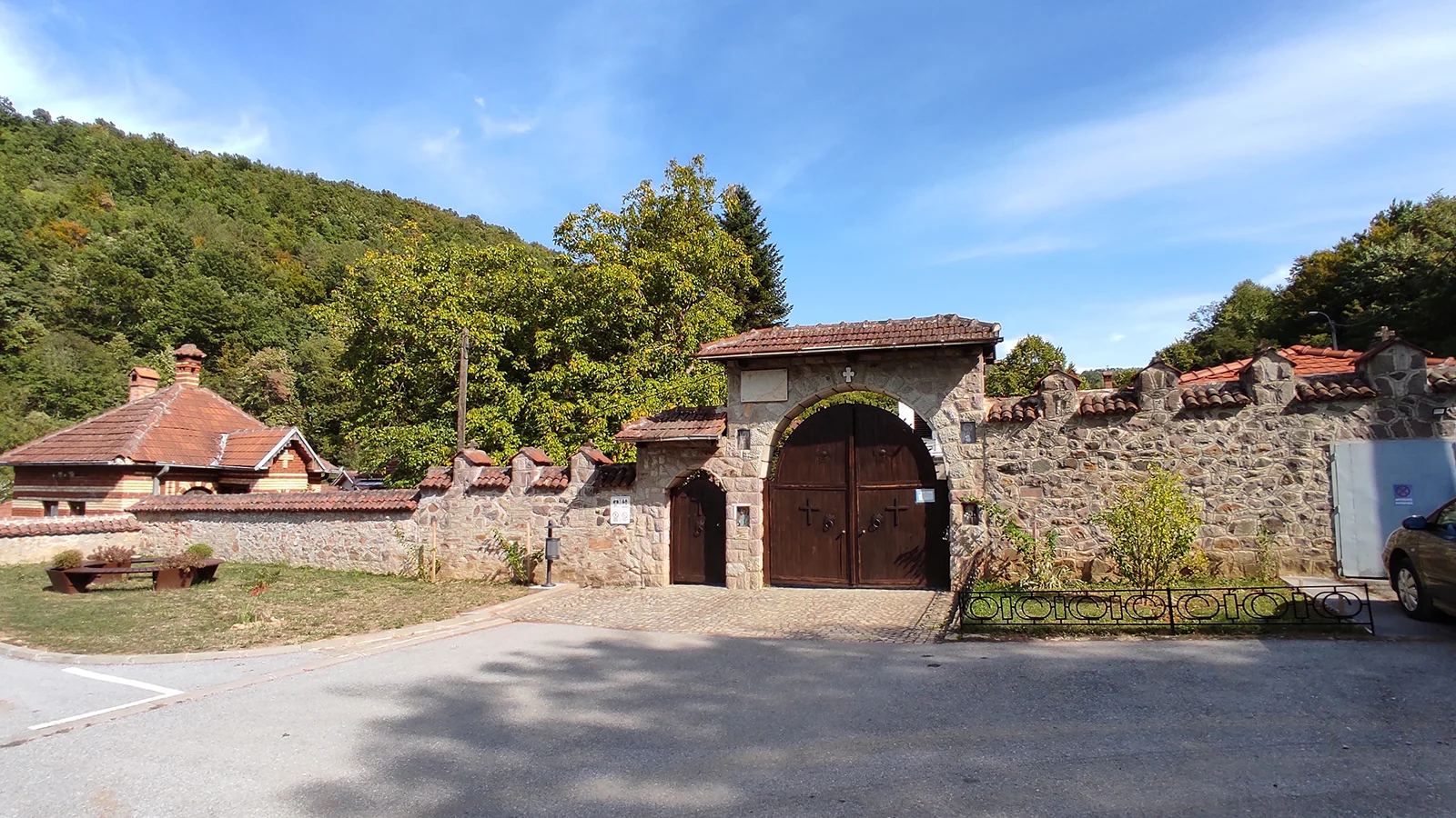 excursion around the city according to the choice and wishes of the guests